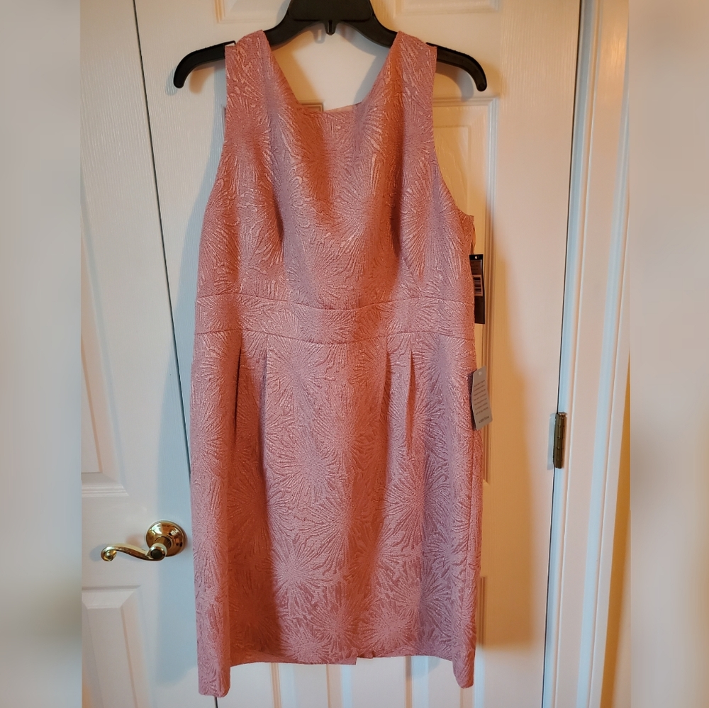 NWT Tahari Dress